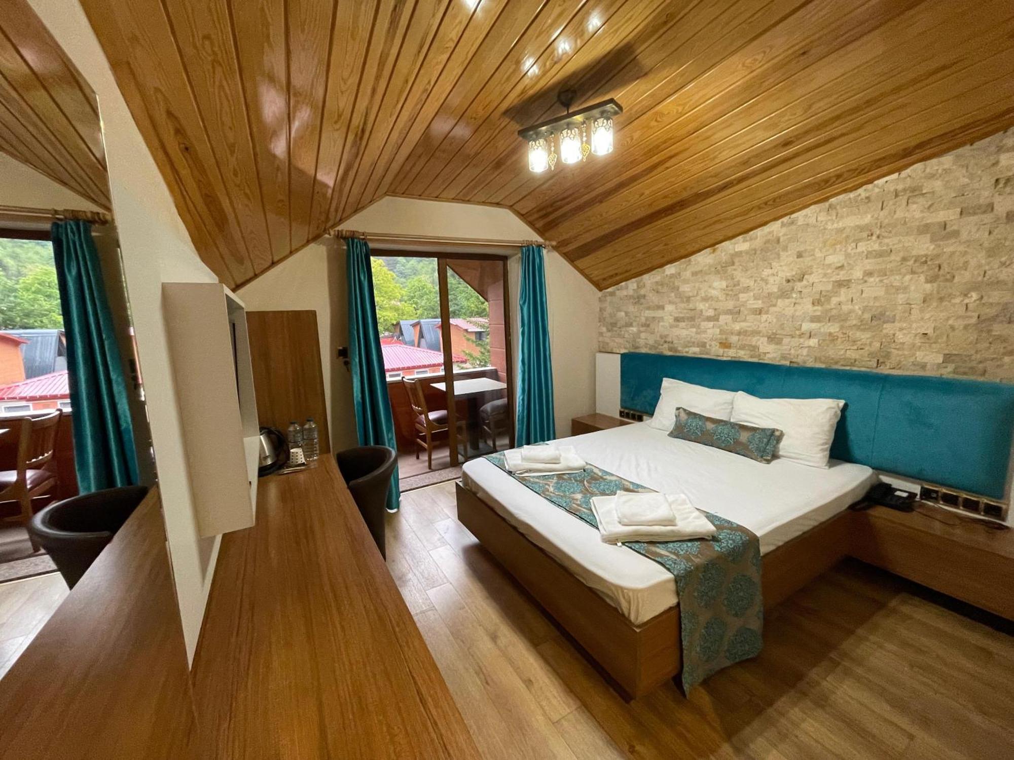 Centro Park Hotel 3*
